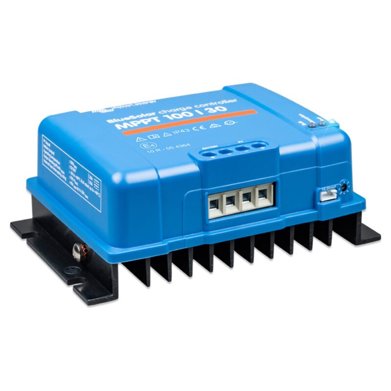 bluesolar-mppt-100-30-right