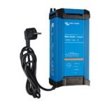 Blue Smart IP22 Charger 12V 20A (1) 230V